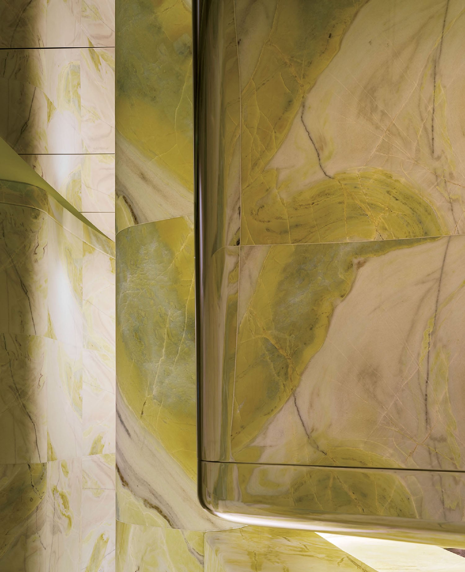 A bathroom with a sink and a mirror.