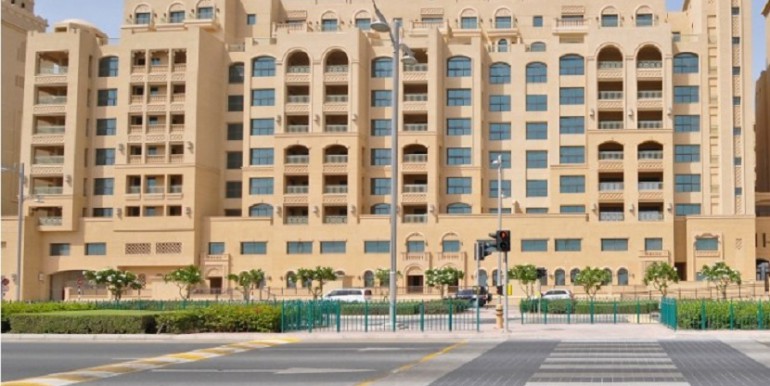 espace-stunning-1-bedroom-with-sea-view-in-golden-mile-palm-jumeirah1-672x372